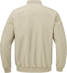 Chaqueta bomber de uso diario diseñada con un ajuste cómodo, acabado suave y estilo adaptable para un vestir informal de rutina. - Product Image 5