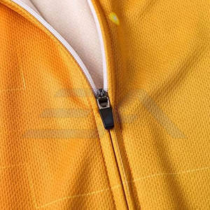 Conjunto de Uniforme de Ciclismo Personalizado al por Mayor para Hombre, Diseño Personalizado, 100% Poliéster, Transpirable y Ecológico - Product Image 3