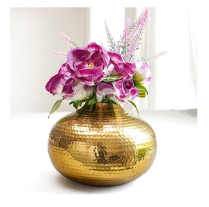 Nouveauté : Vase à fleurs au design moderne en métal et fer, écologique, vase de sol, taille, forme et couleur personnalisables pour la décoration de la maison - Product Image 3