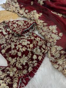 เสื้อเบลาส์สุดหรูสำหรับสตรีชุดปาร์ตี้งานแต่งงานงานส่าหรีผ้าซาตินสีแดงเครื่องแต่งกายแฟนซีล่าสุดของเรา - Product Image 3