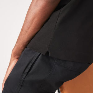 Patrón sólido para hombre tejido de longitud corta para Polos con técnicas bordadas y patrón sólido que absorbe la humedad - Product Image 6