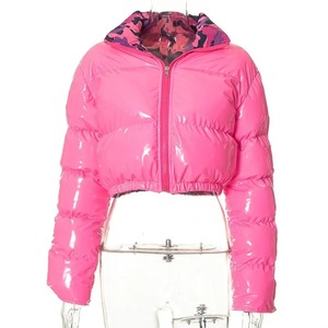 Chaqueta acolchada reversible de calidad superior, chaqueta acolchada de diseño corto personalizado para mujer, chaqueta de invierno informal con estilo - Product Image 5