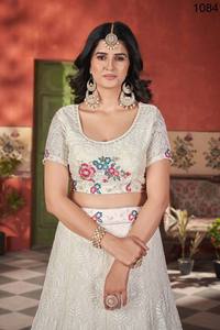 Designer Lehenga Choli avec un beau chemisier et Dupatta - Product Image 6