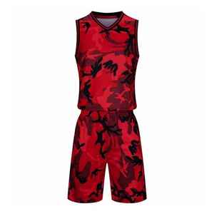 Uniformes de baloncesto personalizados para equipos, hechos de material ligero de poliéster para un juego cómodo durante largas horas. - Product Image 1