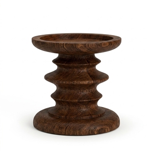 Portavelas de Madera Oscura Natural, Soporte Decorativo Redondo para Velas de Pilar, Decoración para Mesa, Diseño Artístico Puro - Product Image 1