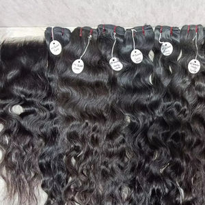 Extension de cheveux bruts indiens bouclés Paquet de trame de beaux cheveux indiens du Sud - Product Image 1