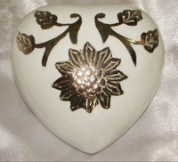 Urne funéraire de style américain en forme de cœur rouge et de monument pour les cendres humaines ou d'animaux de compagnie, écologique, grande capacité de stockage par HHO