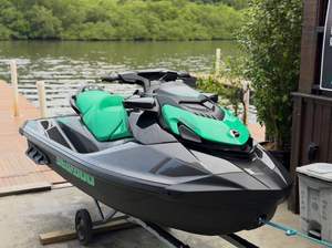 Moto Acuática Personalizada Sea-Doo R.X.P-X 300 Performance 2023 con Motor de 1500cc y Remolque - Product Image 6