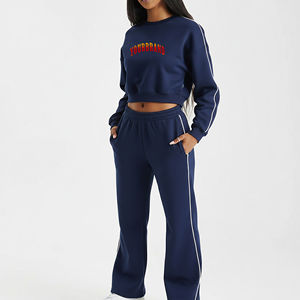 Conjunto Deportivo de Invierno para Mujer, Dos Piezas, Sudadera con Capucha y Pantalones Jogger, Alta Calidad, 100% Algodón - Product Image 4