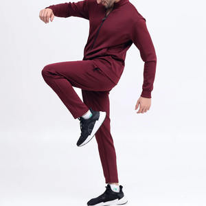 Diseño premium de alta calidad, estilo hermoso, logotipo y etiqueta personalizados, chándales para hombre con cremallera completa en la manga. - Product Image 5