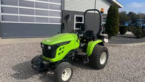 Livraison gratuite, mini tracteur agricole à roues |   26HP 3 cylindres Diesel |   4x4 |   6F/2R |   Poids avant |   Kat. 1 |   Revêtement en gazon - Product Image 6