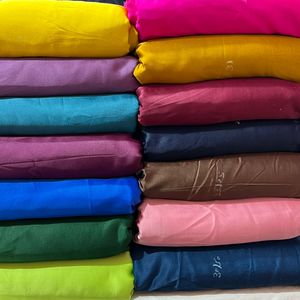 Tissus doux imprimés en polyester impression numérique de Style de petite conception personnalisée pour les tissus de surcouche de robe de chemisier de dame - Product Image 4