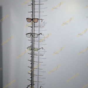 Vente en gros d'équipement d'affichage optique Support mural pour lunettes en acier inoxydable Support pour lunettes - Product Image 1