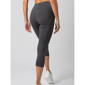 Leggings 3/4 personnalisés pour femmes, accessoires de Pilates, merchandising - Product Image 3