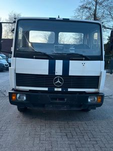 Camión tractor con semirremolque Mercedes Benz 817 nuevo/usado, transmisión manual 814 - Product Image 3