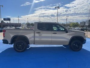 Gran Oferta: Chevrolet Silverado Usado en Excelentes Condiciones - Product Image 3