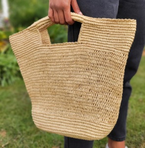 MADAGASCAR CROCHET RAFFIA FEMME SAC À MAIN POIGNÉE COURTE PRODUIT PERSONNALISABLE FAIT MAIN - Product Image 3
