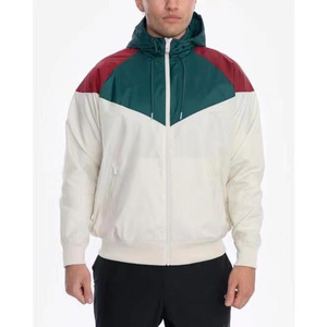 เสื้อแจ็คเก็ตกันลมสำหรับผู้ชายชุดฝึกฟุตบอลเสื้อกันลมออกแบบโลโก้ได้ตามต้องการ - Product Image 5