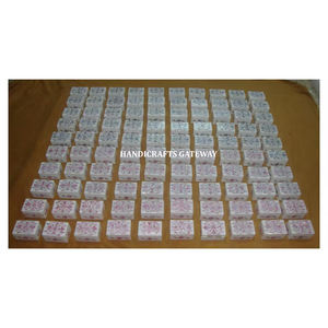 Boîte à bijoux en marbre blanc de haute qualité et finition soignée, incrustée de nacre, pour cadeaux d'entreprise et décoration intérieure - Product Image 1