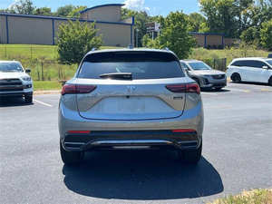 Buick Envision Sport Touring 2024 légèrement utilisée, confortablement conçue - Product Image 2