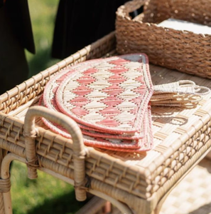 NOUVELLE COLLECTION Décoration de maison Matériau naturel Éventails muraux colorés fabriqués à la main au Vietnam - Product Image 2