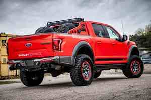 Sièges en cuir avec volant à gauche 2025, caméra arrière 360°, toit ouvrant panoramique automatique, occasion 9304 37/12.5R18 EN bon état - Product Image 4