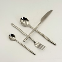 Nouveauté, ensemble de couverts de luxe de haute qualité en acier inoxydable 202, ensemble de 4 cuillères, fourchettes, couteaux, argenterie, ensemble de couverts de mariage