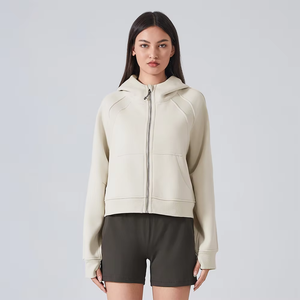 Vente en gros sur mesure sweat à capuche court avec fermeture éclair pour femmes sweat à capuche ample vierge de haute qualité vêtements de yoga sweat à capuche avec fermeture éclair - Product Image 4