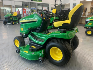 รถตัดหญ้ามือสอง ยี่ห้อ John Deere รุ่น X380 X950R 28V เครื่องยนต์ 4 จังหวะ 173 ซีซี 5.5 แรงม้า พร้อมถังเก็บหญ้า 100 ลิตร โครงเหล็ก รุ่น H - Product Image 3