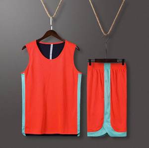 Uniforme de baloncesto de alta calidad con diseño único personalizado para hombre, ropa deportiva de secado rápido al por mayor, uniforme de baloncesto hecho a medida de fábrica - Product Image 6