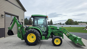 Tracteur John Deere 4066R d'occasion à bon prix avec pelle rétrocaveuse pour travaux agricoles et d'élevage, matériel agricole disponible - Product Image 2
