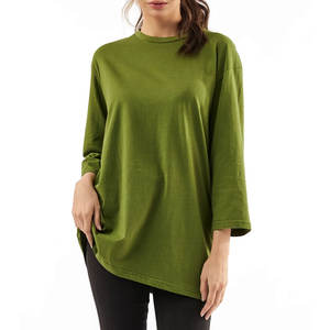 เสื้อยืดคอกลมของผู้หญิงเสื้อยืดโอเวอร์ไซส์ออกแบบโลโก้ได้ตามต้องการ - Product Image 1