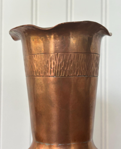 Florero de Latón Pulido Hecho a Mano, Accesorio Moderno para el Hogar, Tamaños Personalizados, Único para Bodas, Estilo Costero, Embalaje Único - Product Image 6