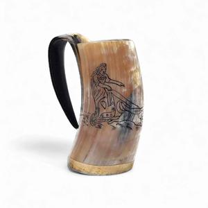 Corne à boire Viking de haute qualité avec tasse en céramique design gravé avec support en cuir Vente à l'exportation pour l'Inde - Product Image 3