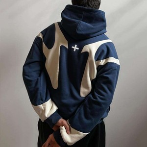 Sudadera con Capucha Personalizada con Logotipo, Estilo Urbano Invernal, Diseño con Pedrería Brillante y Cristal para Hombre y Mujer, 100% Algodón Felpa - Product Image 1