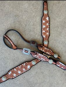 Ensemble de sellerie en cuir occidental professionnel de qualité supérieure pour la course de barils ou le roping et l'équitation générale, disponible au prix d'exportation - Product Image 4