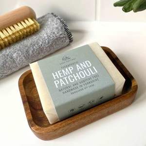 Porte-savon de luxe pour comptoir de salle de bain, fait à la main, antidérapant, durable, disponible chez Worldwide Supply - Product Image 2