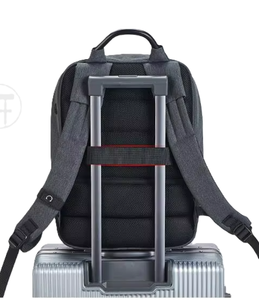 Sac à dos pour ordinateur portable Oxford 600D personnalisé OEM, capacité 18L-35L, protection rembourrée, tissu imperméable, logo personnalisé pour le bureau et l'université - Product Image 5