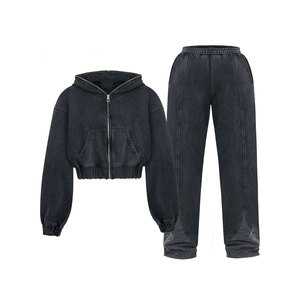 Survêtements d'hiver grande taille, style déchiré et délavé à l'acide, comprenant un sweat à capuche court et ample et un pantalon de jogging, vente en gros - Product Image 1