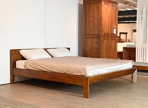 เตียงนอนขนาดคิงไซส์สไตล์แคลิฟอร์เนียทำจากไม้สักหลังต่ำทันสมัยและสง่างาม - Product Image 3