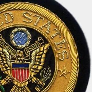 Badges sportifs 3D en PVC de haute qualité faits à la main, avec des ailes brodées en fil de bullion, avec des techniques d'impression de logo personnalisé - Product Image 2