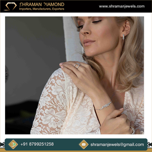 Pendientes de Aro de Oro Sólido de 10K con Diamantes Naturales Personalizados de Moda para Mujer, Diseño Personalizado para Regalos de Cumpleaños, Aniversario y Compromiso - Product Image 2