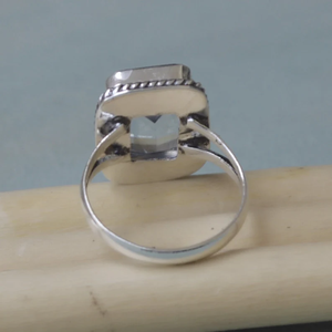 แหวนพลอยโทแพซสีขาว925เงินสเตอร์ลิงแยกเป็นชิ้นของขวัญช่างอัญมณีธรรมชาติที่สง่างามเพื่อความชัดเจน - Product Image 5