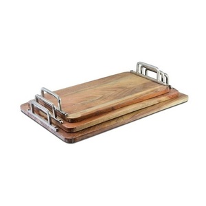 Ensemble le plus vendu de 2 plateaux de service en bois pour tables de restaurant plateau de service en bois de forme personnalisée de style nordique avec poignée latérale - Product Image 3