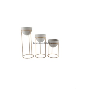 Latest Arrival Metal Decorative Set of 3 Planters and <b>Pots</b> <b>Stand</b> Gold Color <b>Pots</b> and Black Color Frame or <b>Stand</b> for Garden Ware - Product Image 2