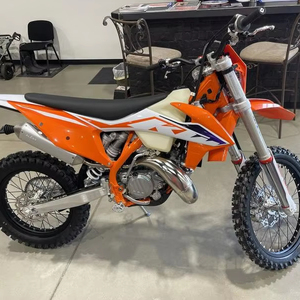 Auténticas Motocicletas Todoterreno KTMS 150 XC-W Nuevas del 2023 - Product Image 1