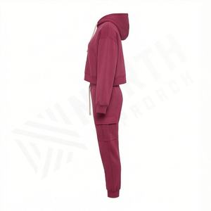Conjunto de 2 Piezas de Invierno para Mujer al por Mayor, Ropa Urbana Personalizada, Sudadera Corta con Capucha, Pantalones Deportivos, Estilo Casual, Pedrería, 100% - Product Image 3