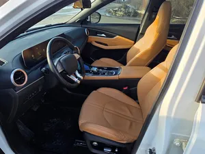 Elvulote 2024 i - S.K.Y I Batería de Litio, Neumáticos R18, Asientos de Cuero, Cámara Trasera, Faros LED - Product Image 3