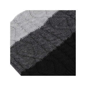 Gorro de Punto Fabricado en Pakistán, Logotipo Personalizado, Gorro de Invierno de Punto, Fabricación de Gorros de Punto, Gorros de Jacquard Lisos de Invierno - Product Image 4