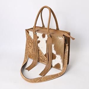 Bolso Bandolera de Cuero Vacuno Estilo Western con Flecos para Vaqueras - Product Image 3